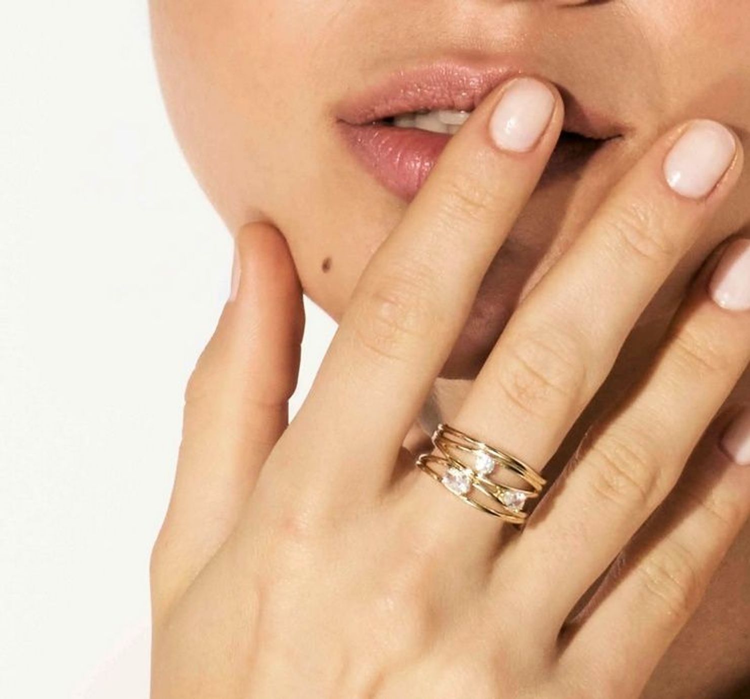 Pierścionek Nomination My Rebel Art Band z białymi kamieniami (1).jpg